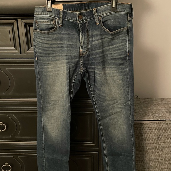Men’s Hollister Jeans - Picture 1 of 2
